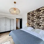 Apartment La Joliette - Centre Of With Side Sea View