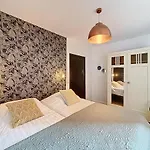 La Joliette - Centre Of With Side Sea View Apartment De Panne