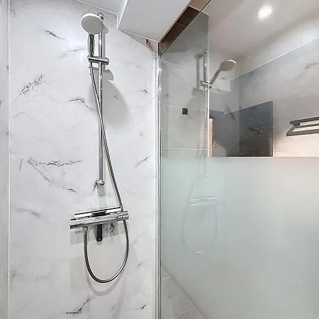 La Joliette - Centre Of With Side Sea View * De Panne