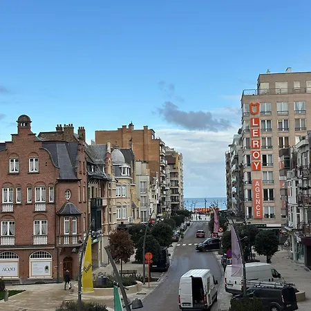 Apartmán La Joliette - Centre Of With Side Sea View De Panne